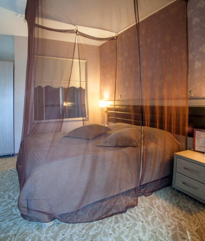 Es Albatros Hotel 埃斯基谢希尔 外观 照片